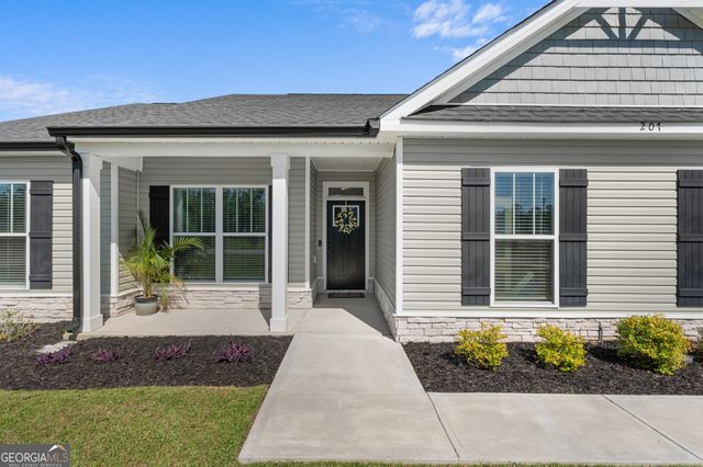 207 Archer Road, Statesboro, GA 30461