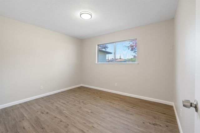 3238 Sacramento Dr, Merced, CA 95348