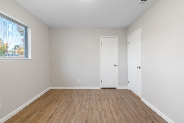 3238 Sacramento Dr, Merced, CA 95348