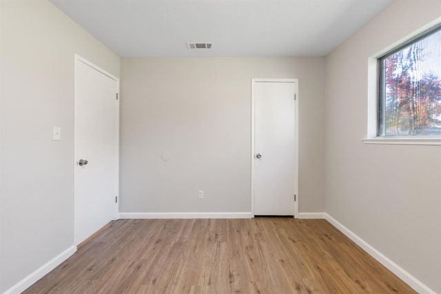 3238 Sacramento Dr, Merced, CA 95348