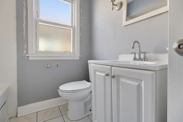 12338 S Elizabeth Street, Calumet Park, IL 60827