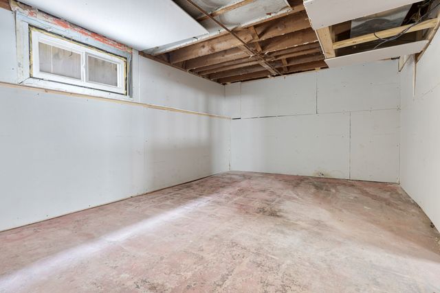 12338 S Elizabeth Street, Calumet Park, IL 60827