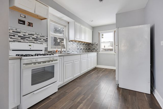 12338 S Elizabeth Street, Calumet Park, IL 60827