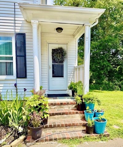 79 Edson St, Brockton, MA 02302