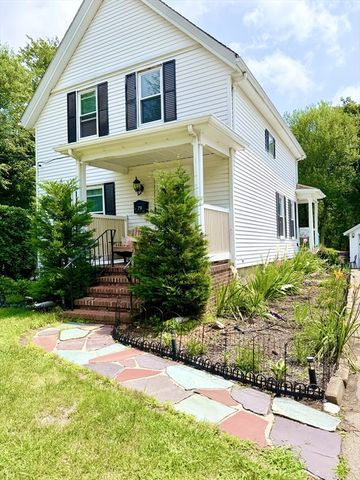 79 Edson St, Brockton, MA 02302