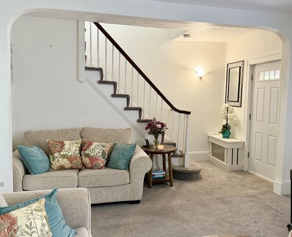 79 Edson St, Brockton, MA 02302