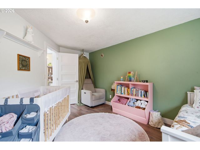 7340 Sw MALLARD Ct, Portland, OR 97223