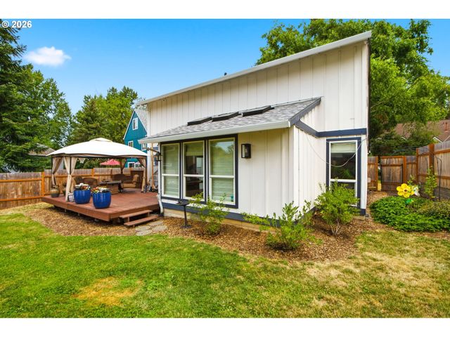 7340 Sw MALLARD Ct, Portland, OR 97223