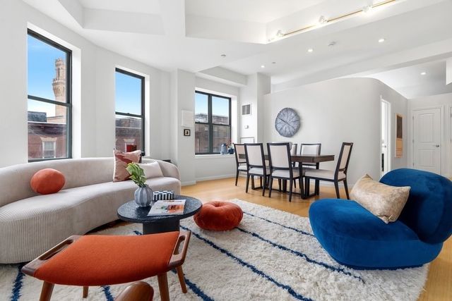 40 Fay St 406, Boston, MA 02118