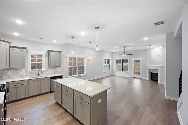 5660 Shiloh Lane, Southaven, MS 38672