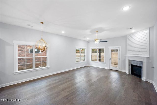5660 Shiloh Lane, Southaven, MS 38672