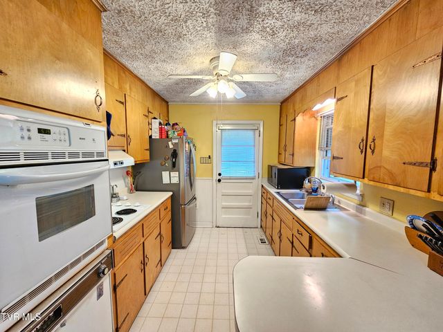 349 Belmont Drive, Bristol, TN 37620