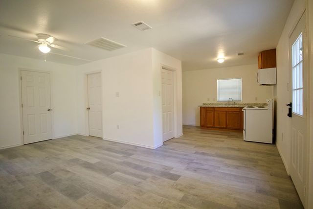 14192 Campfire Circle, Log Cabin, TX 75148