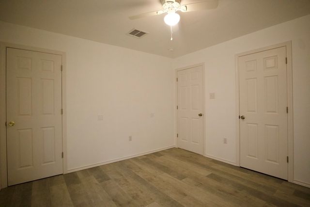 14192 Campfire Circle, Log Cabin, TX 75148