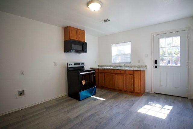 14192 Campfire Circle, Log Cabin, TX 75148