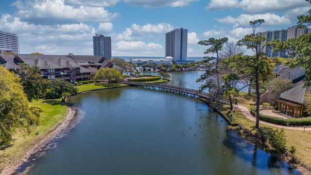 8560 Queensway Blvd Apt 1210, Myrtle Beach, SC 29572