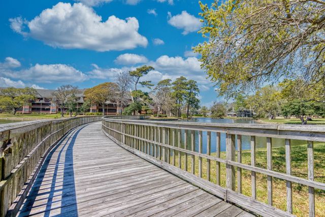 8560 Queensway Blvd Apt 1210, Myrtle Beach, SC 29572