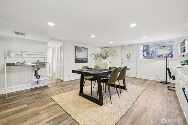 18007 49th Place NE, Lake Forest Park, WA 98155