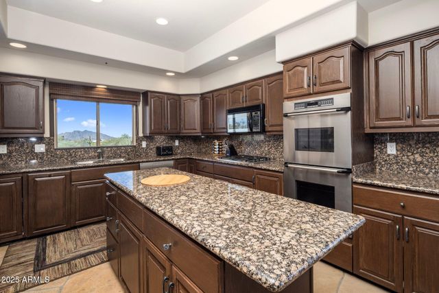 9802 E HIDDEN VALLEY Road, Scottsdale, AZ 85262