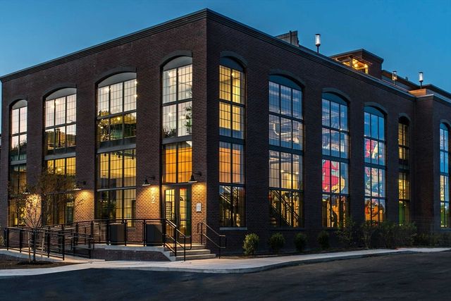 72 Flint Street 1116, Salem, MA 01970