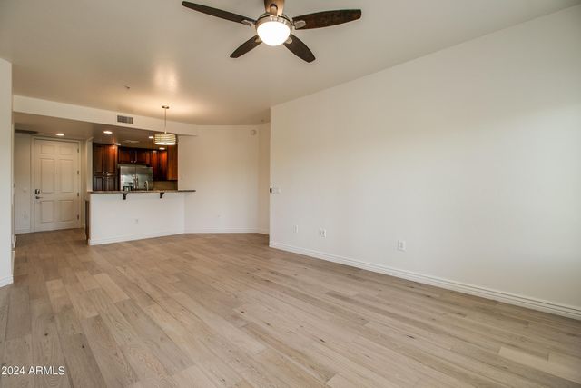 5450 E Deer Valley Drive Unit 3012, Phoenix, AZ 85054