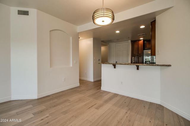 5450 E Deer Valley Drive Unit 3012, Phoenix, AZ 85054