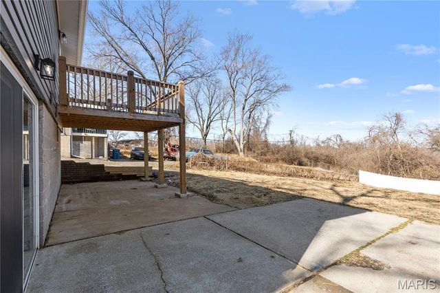 2913 Glade Avenue, St Louis, MO 63136