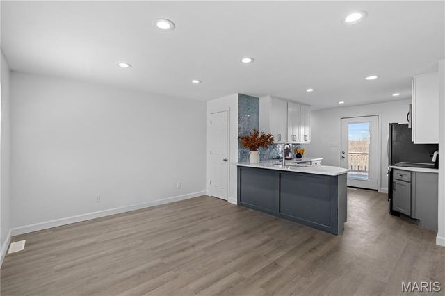 2913 Glade Avenue, St Louis, MO 63136