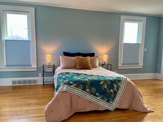 721 WASHINGTON AVENUE, Oshkosh, WI 54901