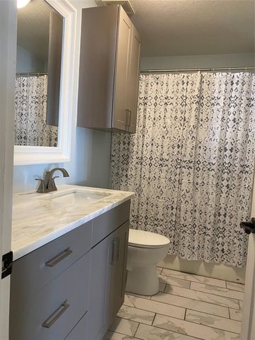 4404 Bobbie Ann Drive, Granbury, TX 76049