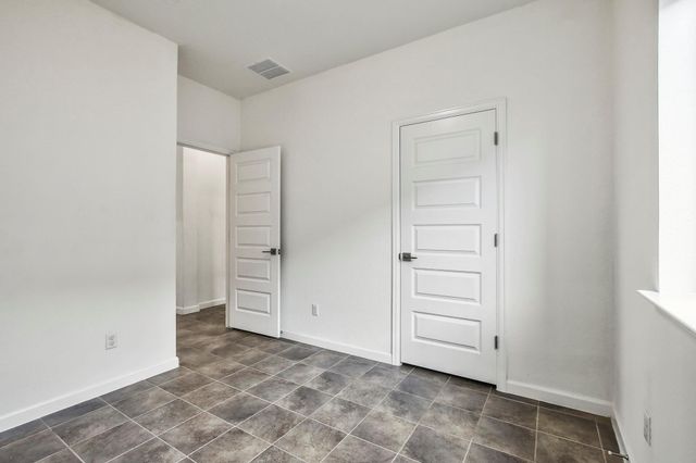 133 James Rose LN, Bastrop, TX 78602