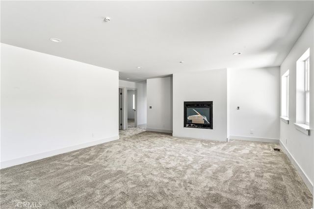 26701 Merced Lane, Lake Arrowhead, CA 92352