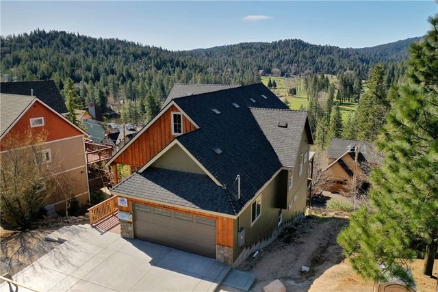 26701 Merced Lane, Lake Arrowhead, CA 92352