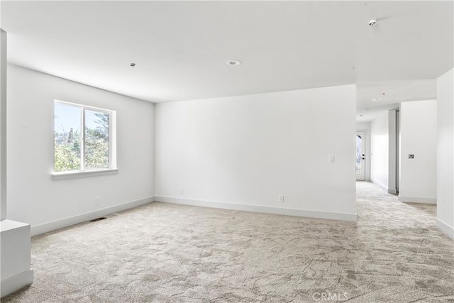 26701 Merced Lane, Lake Arrowhead, CA 92352