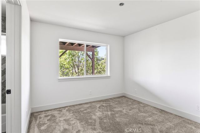 26701 Merced Lane, Lake Arrowhead, CA 92352