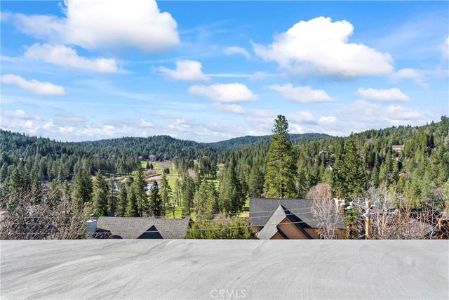 26701 Merced Lane, Lake Arrowhead, CA 92352