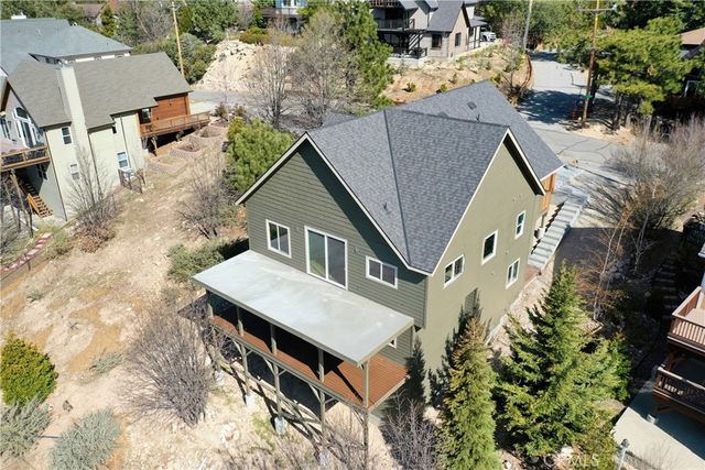 26701 Merced Lane, Lake Arrowhead, CA 92352