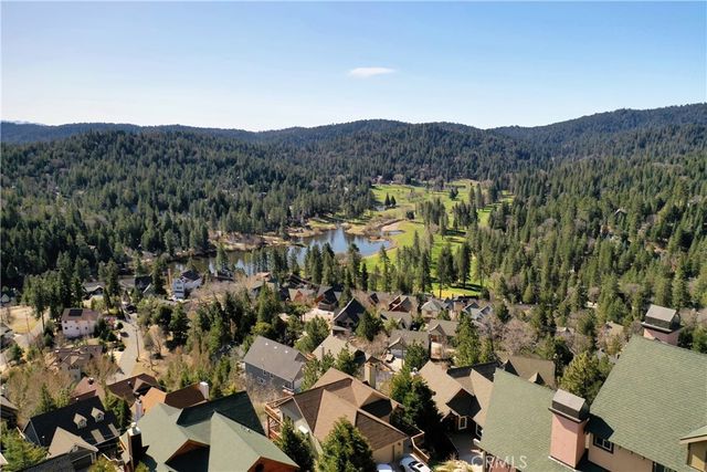 26701 Merced Lane, Lake Arrowhead, CA 92352