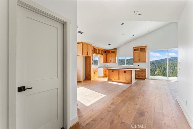 26701 Merced Lane, Lake Arrowhead, CA 92352