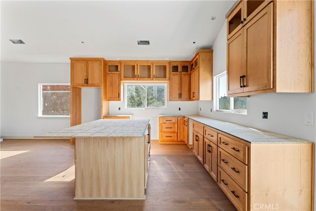 26701 Merced Lane, Lake Arrowhead, CA 92352