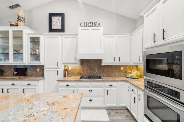 1934 Nina Way, Yuba City, CA 95993