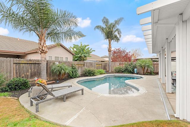 1934 Nina Way, Yuba City, CA 95993