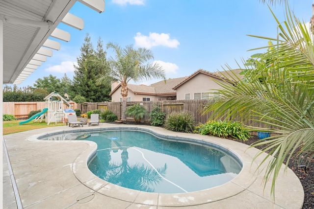 1934 Nina Way, Yuba City, CA 95993