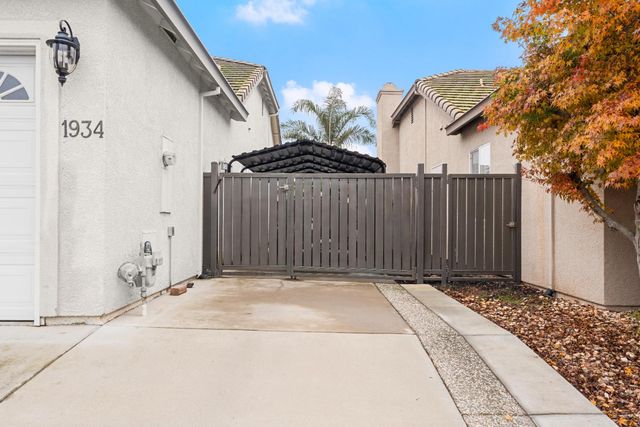 1934 Nina Way, Yuba City, CA 95993