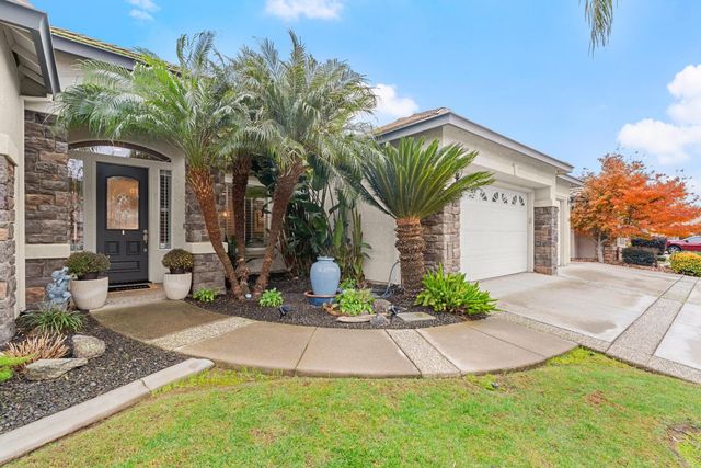 1934 Nina Way, Yuba City, CA 95993