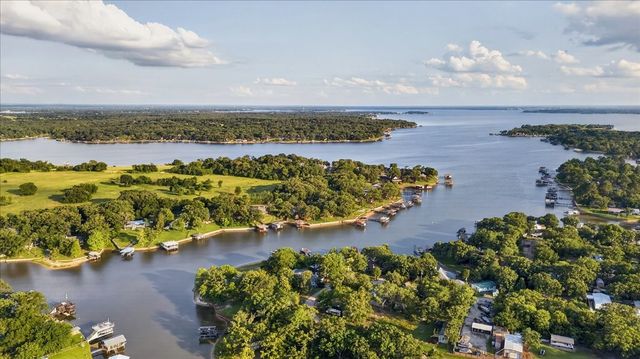 141 Little River, Mabank, TX 75156