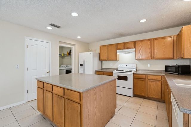 1533 BLUE SKY WAY, Clermont, FL 34714