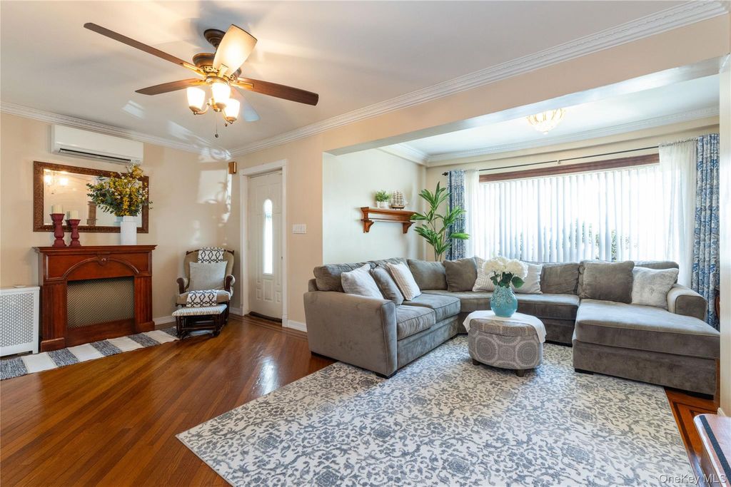 89-72 216th Street, Queens Village, NY 11427 — photo 3