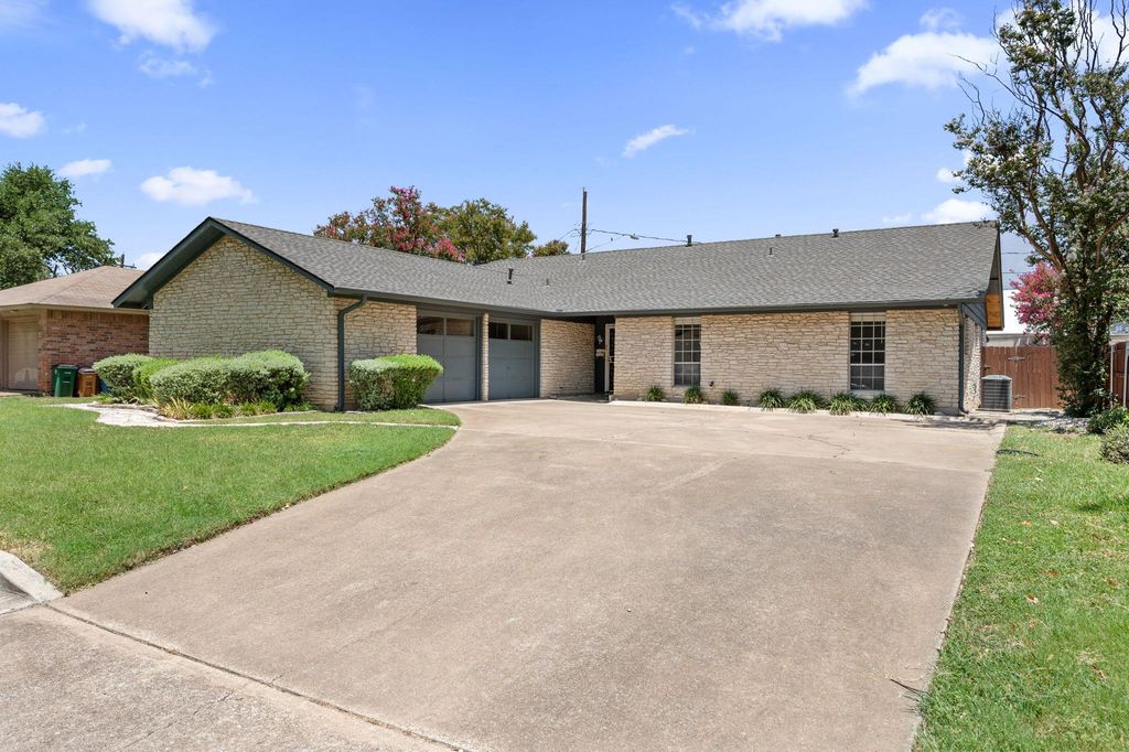 2712 Thrushwood DR, Austin, TX 78757