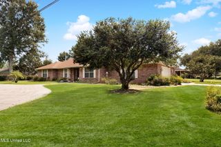 626 Millbrook Parkway, Picayune, MS 39466